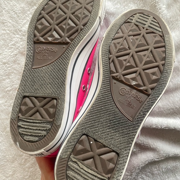 Converse High Top Sneakers size 9 women’s/ 7  pink - Picture 6 of 8